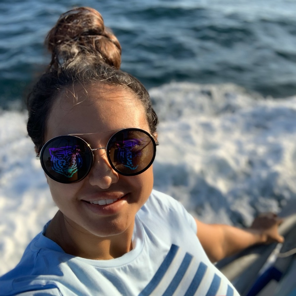 Meet your Posher, Siuzanna